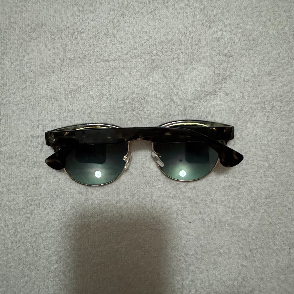 Sunglasses - Picture 2 of 4